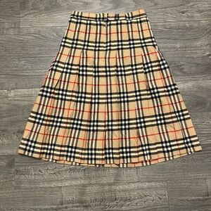 VINTAGE Burberry Skirt Pleated Lined Wool Classic